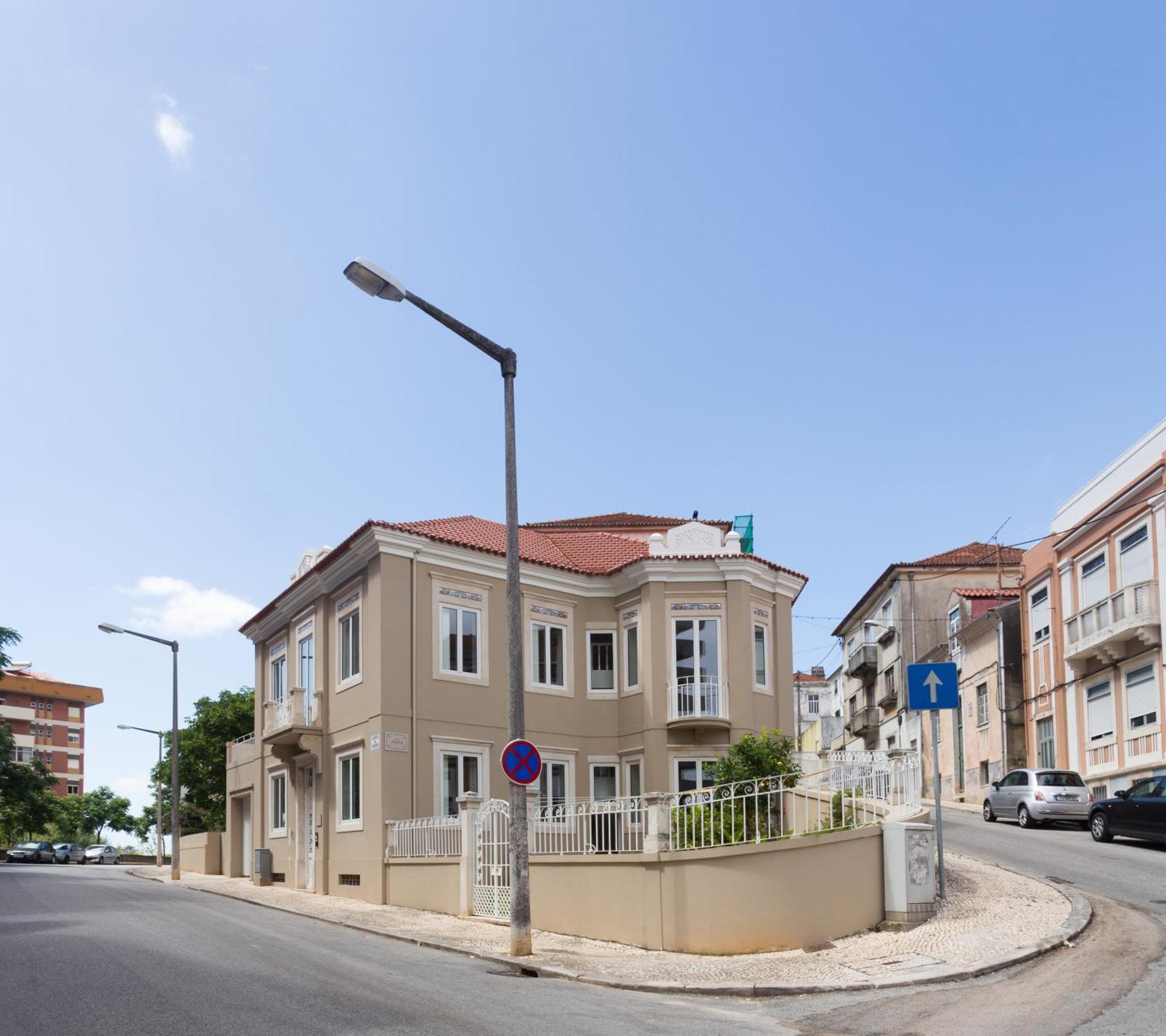 كويمبرا Vila Julieta Guesthouse المظهر الخارجي الصورة